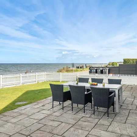 度假居 4 Bedroom Amazing In *